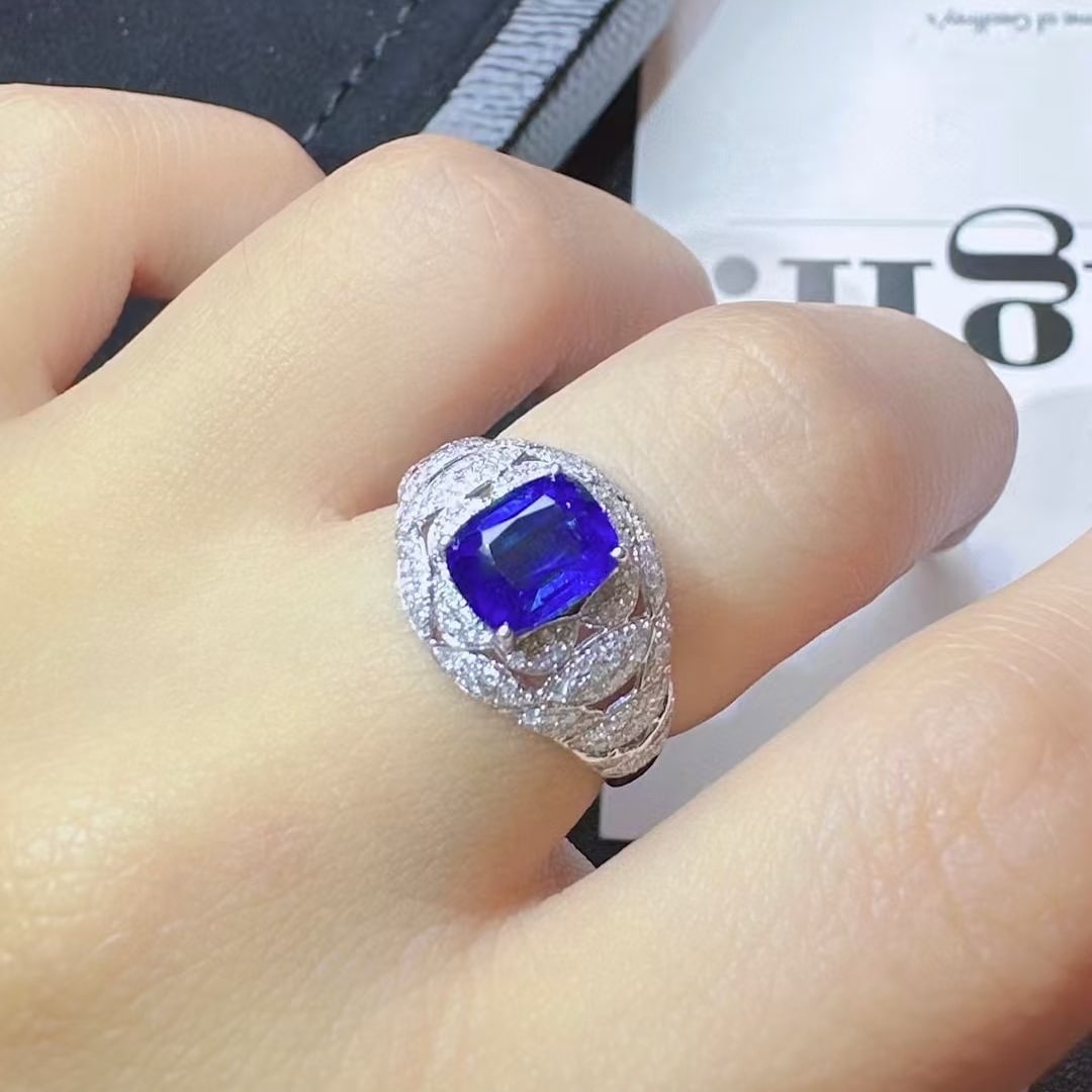 14k Gold 2.19 Ctw Natural Sapphire & Diamond Ring - 4