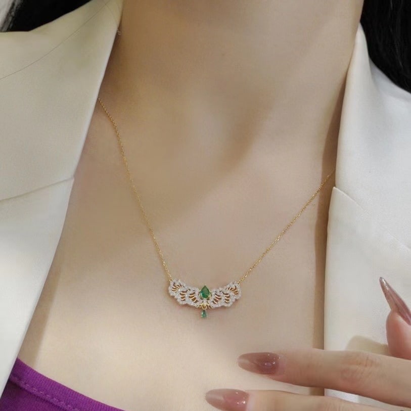14k Gold 0.93 Ct Natural Emerald & Diamond Necklace - 5