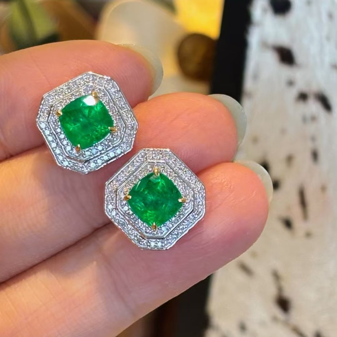 14k Gold 2.2 Ct Vivid Green Natural Emerald & Diamond Earrings - 2