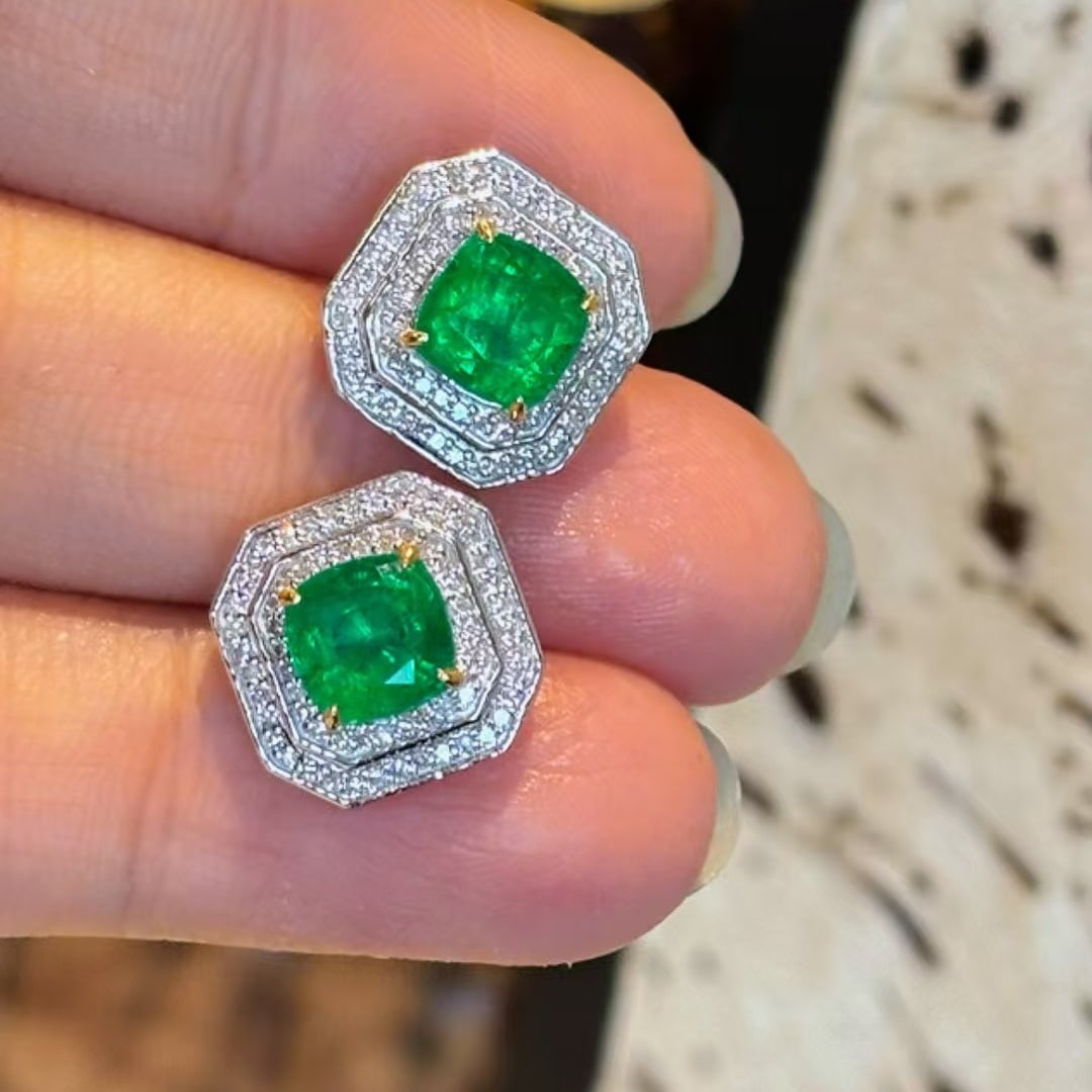 14k Gold 2.2 Ct Vivid Green Natural Emerald & Diamond Earrings - 4
