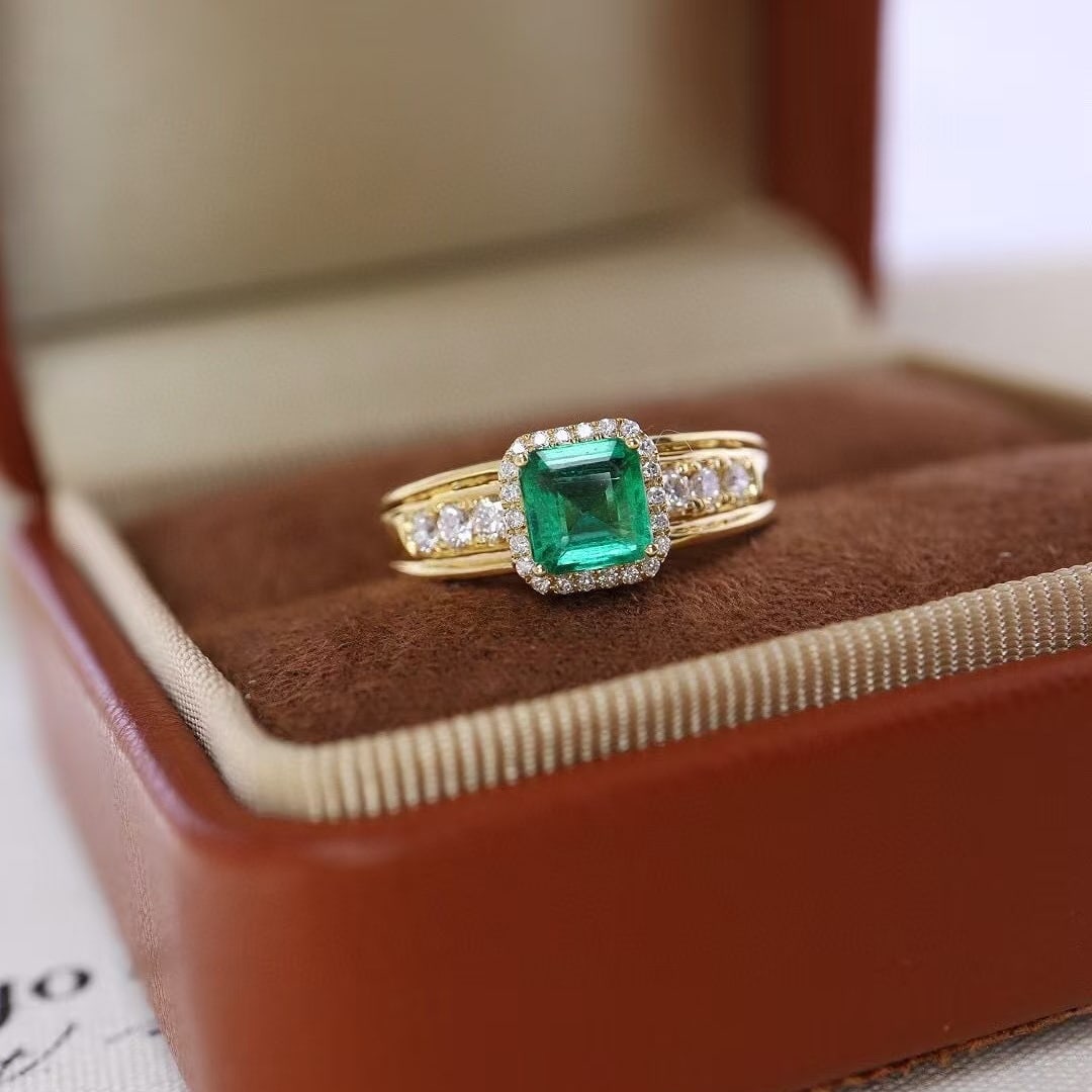 14k Gold 1.06 Ctw Natural Emerald & Diamond Ring - 2