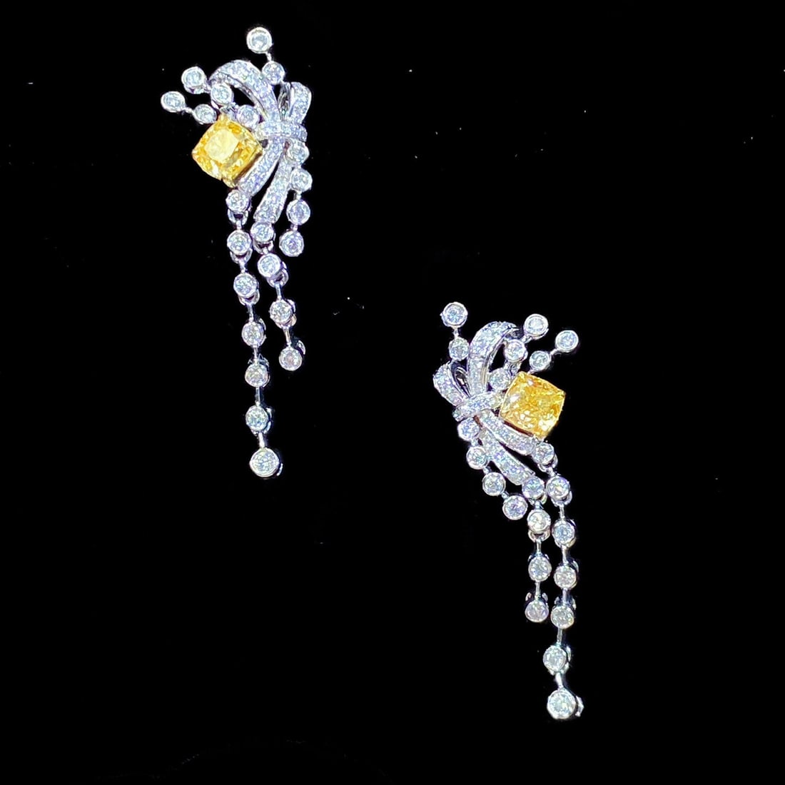 14k Gold 1.11 Ctw Natural Yellow Diamond & Diamond Earrings: Ref:230972019 // gold content:14k gold // main gemstone:yellow diamond // shape:cushion // carat weight:0. 65ct // color:yellow // treatment:natural // // adjacent gemstone 2 : diamond // shape:round