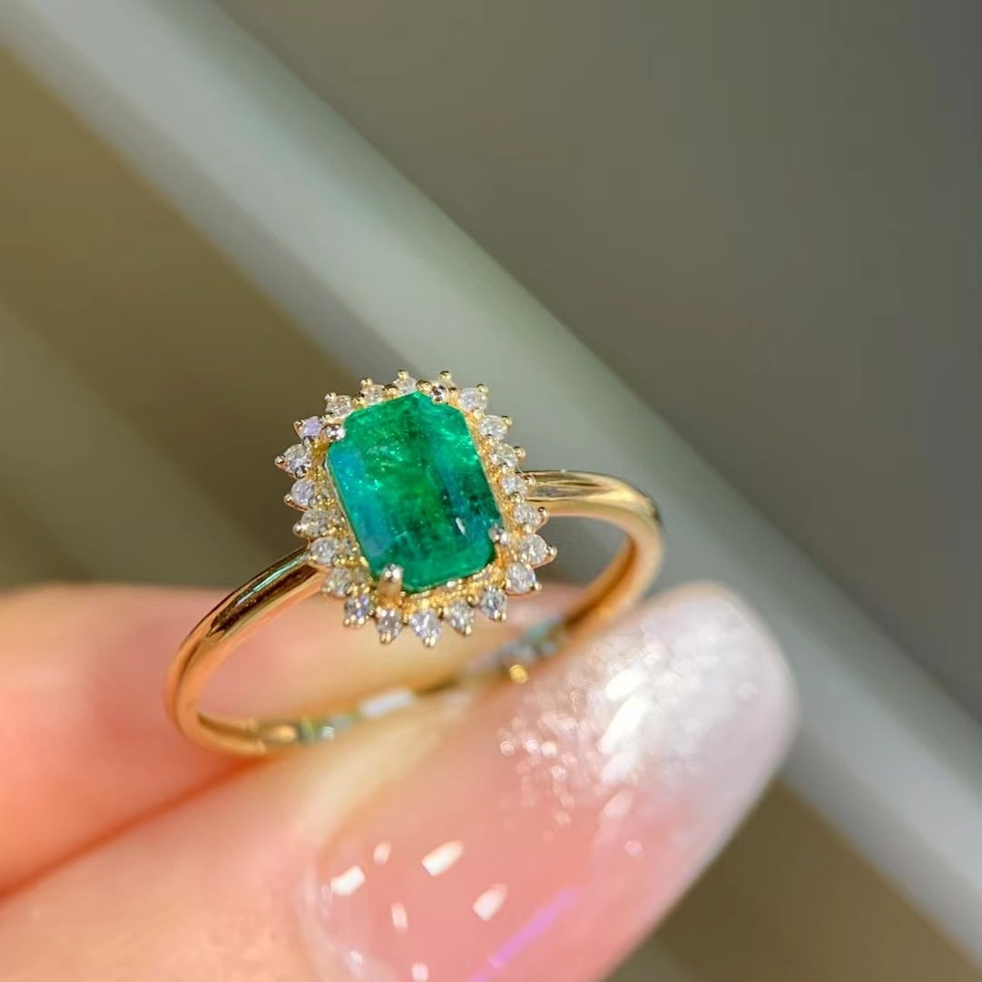 14k Gold 1 Ct Natural Emerald & Diamond Ring - 5