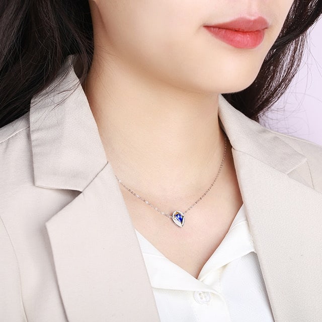 14k Gold 0.95 Ctw Vivid Blue Natural Sapphire & Diamond Necklace - 5