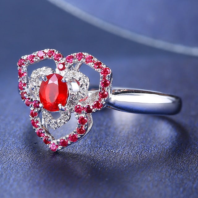 14k Gold 0.38 Ctw Natural Ruby & Diamond Ring - 2