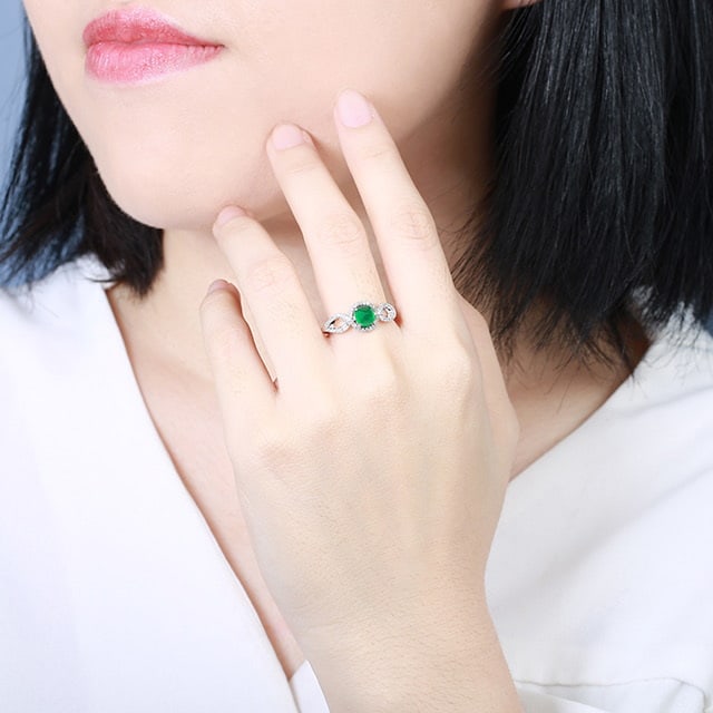 14k Gold 0.98 Ctw Vivid Green Natural Emerald & Diamond Ring - 7