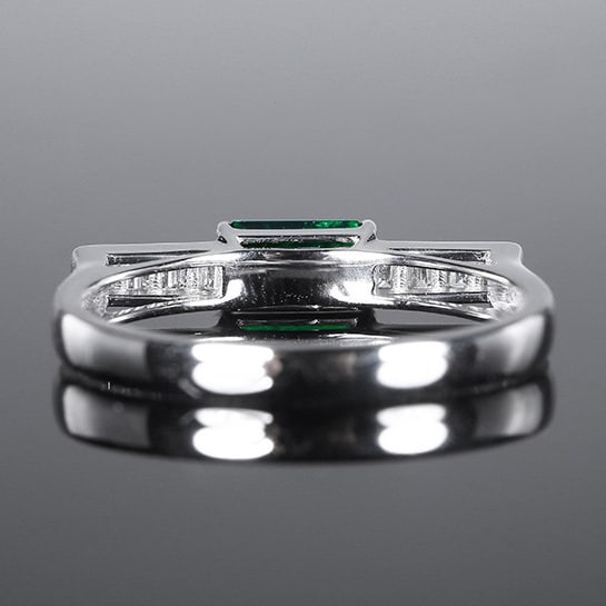 14k Gold 0.69 Ctw Vivid Green Natural Emerald & Diamond Ring - 4