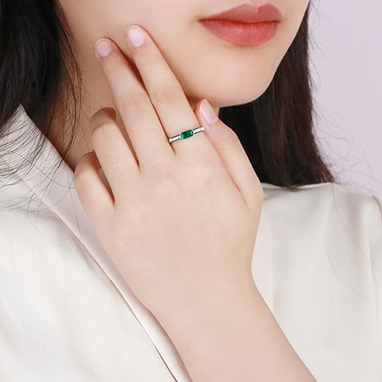 14k Gold 0.69 Ctw Vivid Green Natural Emerald & Diamond Ring - 6