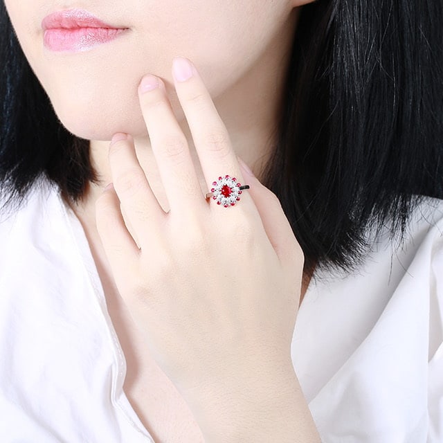 14k Gold 0.74 Ctw Natural Ruby & Diamond Ring - 7