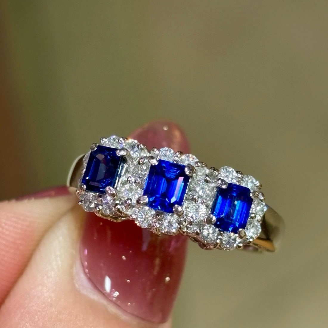 14k Gold 1.70 Ctw Natural Sapphire & Diamond Ring - 5