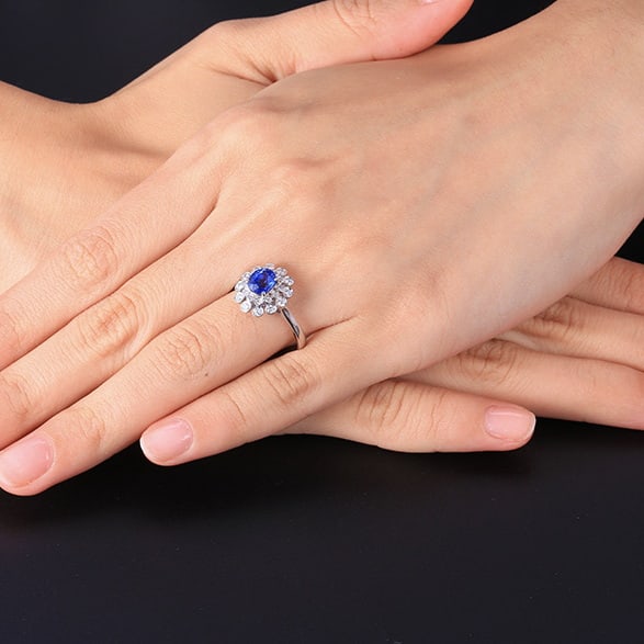 14k Gold 1.50 Ctw Natural Sapphire & Diamond Ring - 7