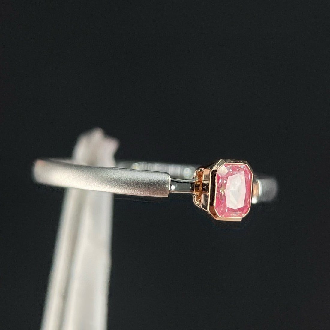 14k Gold 0.23 Ct Natural Pink Diamond Ring - 3