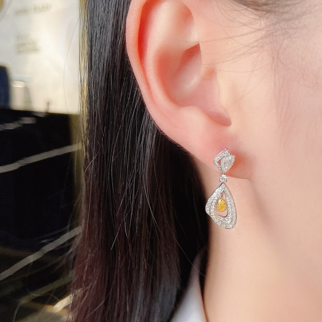 14k Gold 0.90 Ctw Natural Yellow Diamond & Diamond Earrings - 3