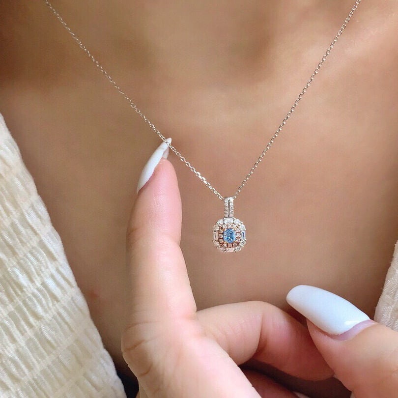14k Gold 0.34 Ctw Natural Blue Diamond & Diamond Necklace: Ref:230972203 // gold content:14k gold // main gemstone:blue diamond // shape:cushion // carat weight:0. 14ct // color:blue // treatment:natural // // adjacent gemstone 2 : diamond // shape:multiply
