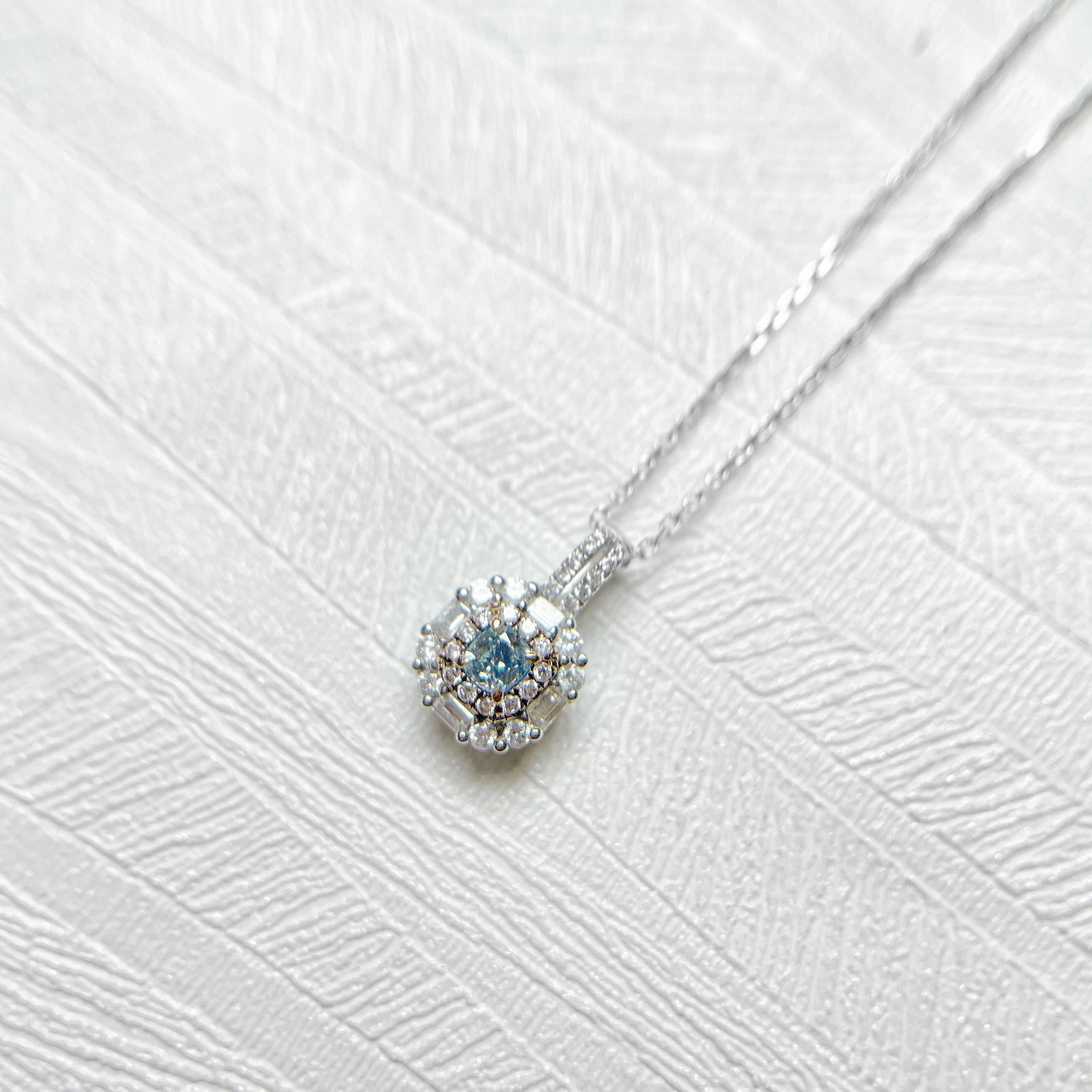 14k Gold 0.34 Ctw Natural Blue Diamond & Diamond Necklace - 2