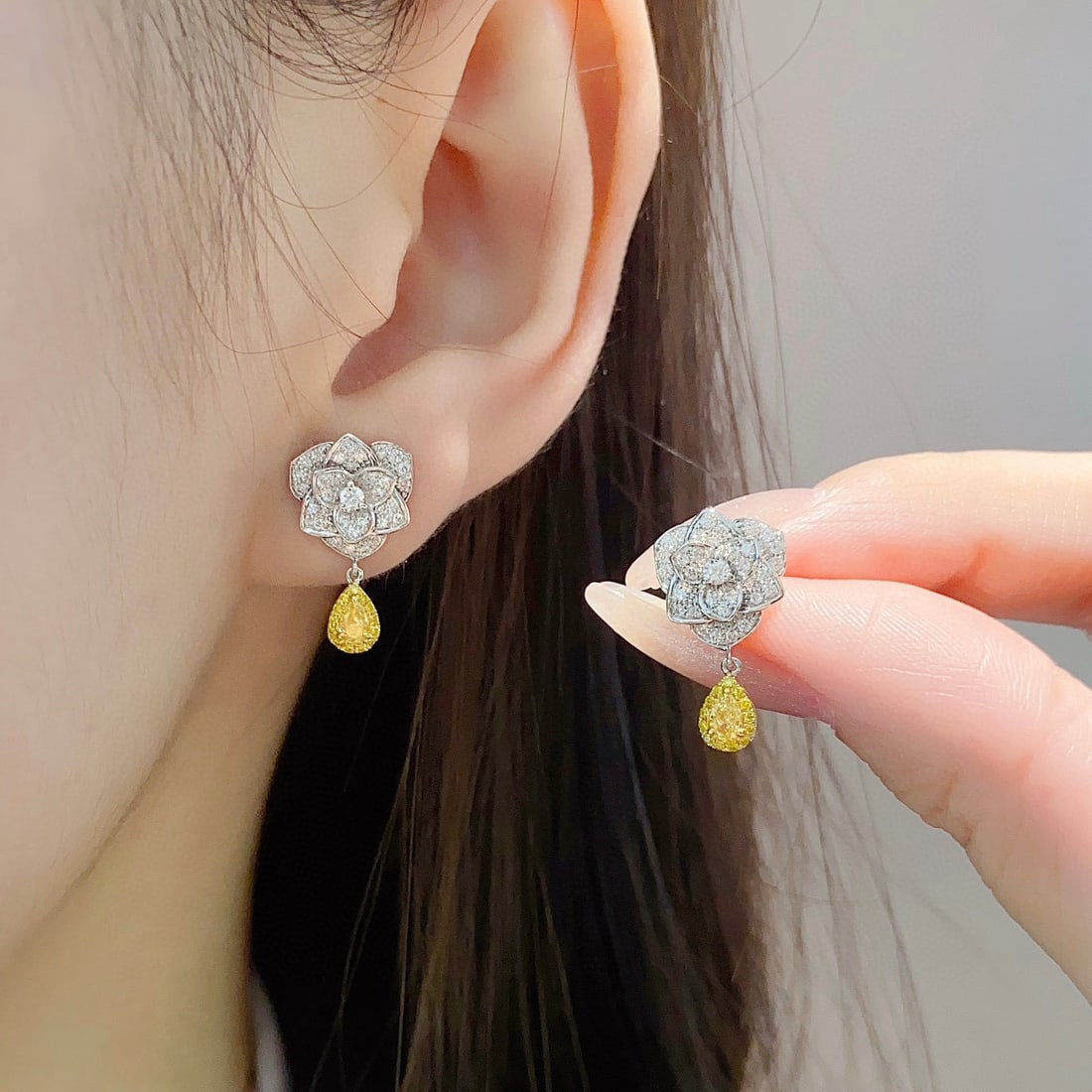 14k Gold 0.59 Ctw Natural Yellow Diamond & Diamond Earrings - 3