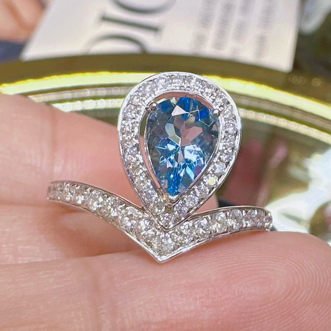 14k Gold 1.32 Ctw Natural Aquamarine & Diamond Ring - 2