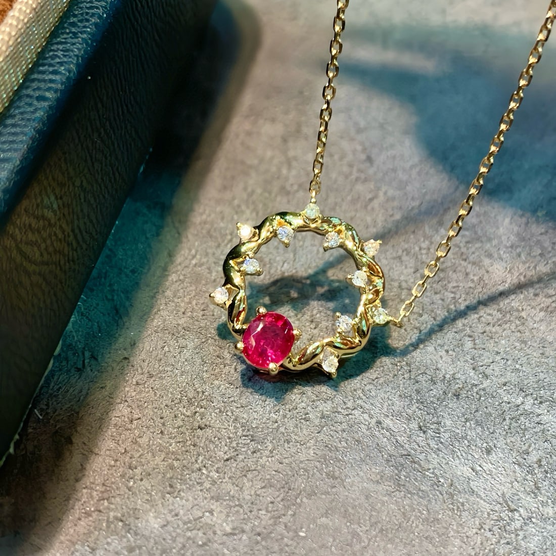 14k Gold 0.93 Ctw Natural Ruby & Diamond Necklace - 2