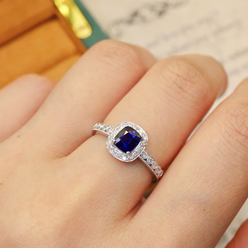 14k Gold 1.29 Ctw Natural Sapphire & Diamond Ring - 4