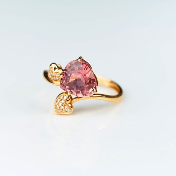 14k Gold 2.1 Ct Natural Tourmaline & Diamond Ring - 8