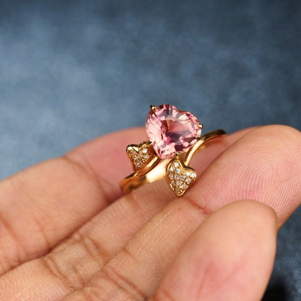 14k Gold 2.1 Ct Natural Tourmaline & Diamond Ring - 9