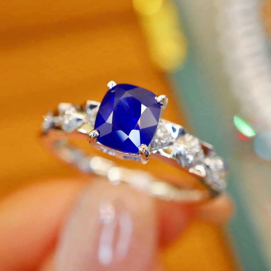 14k Gold 1.11 Ctw Natural Sapphire & Diamond Ring - 2
