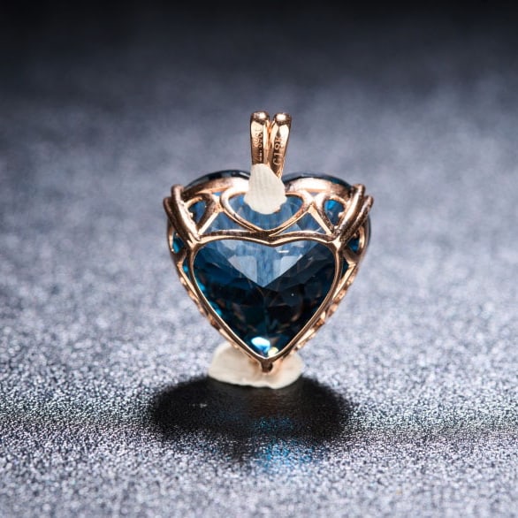 14k Gold 22.39 Ct Natural Topaz & Diamond Pendant( Without Chain ) - 3