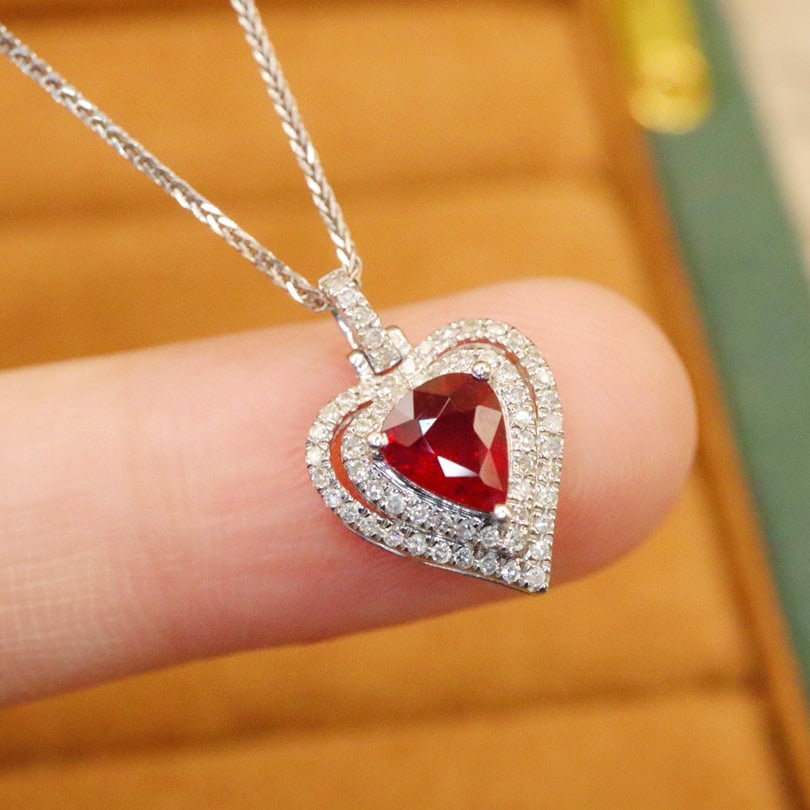 14k Gold 0.81 Ctw Natural Ruby & Diamond Pendant( Without Chain ): Ref:230972433 // gold content:14k gold // main gemstone:ruby // shape:pear // carat weight:0. 63ct // color:pigeonblood red // treatment:natural // // adjacent gemstone 2 : diamond // number of