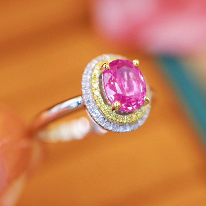 14k Gold 1.51 Ctw Natural Padparadscha Sapphire & Diamond Ring - 2