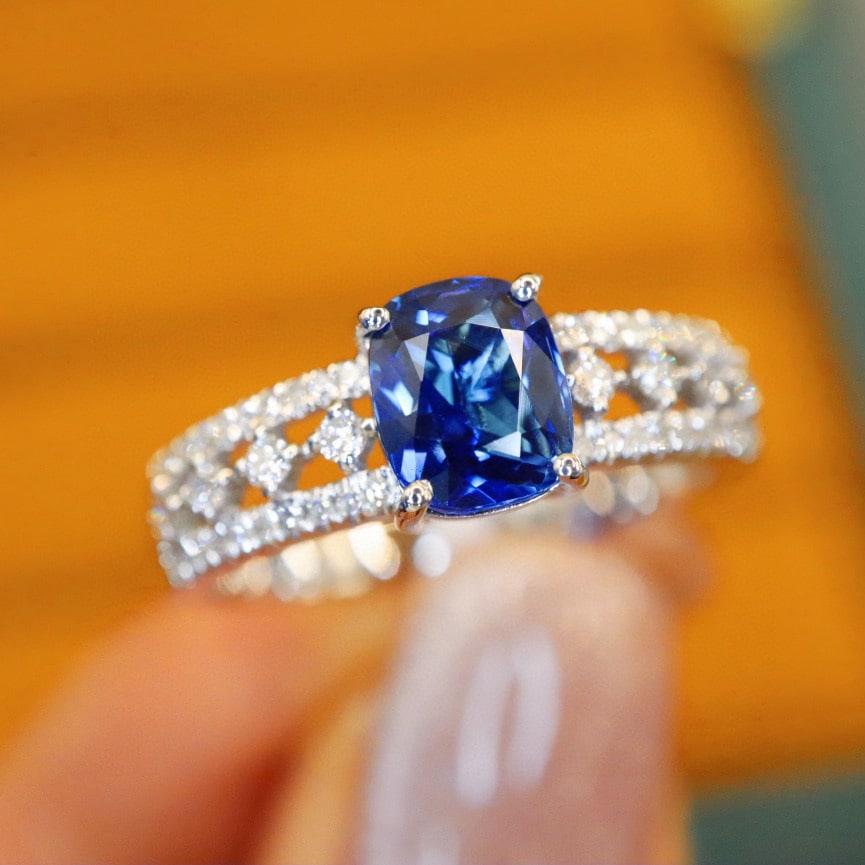 14k Gold 1.39 Ctw Natural Sapphire & Diamond Ring - 3
