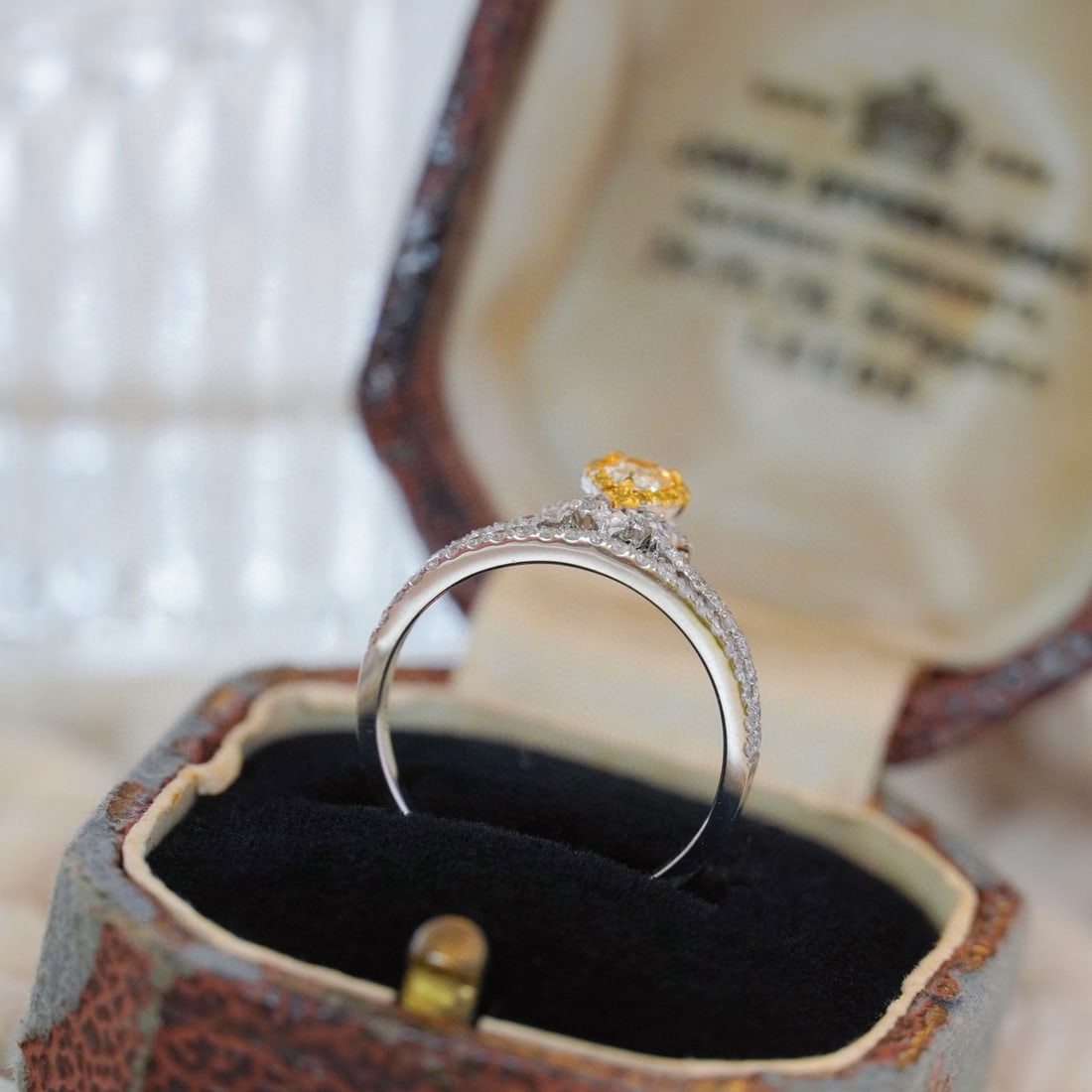 14k Gold 0.49 Ctw Natural Yellow Diamond & Diamond Ring - 8