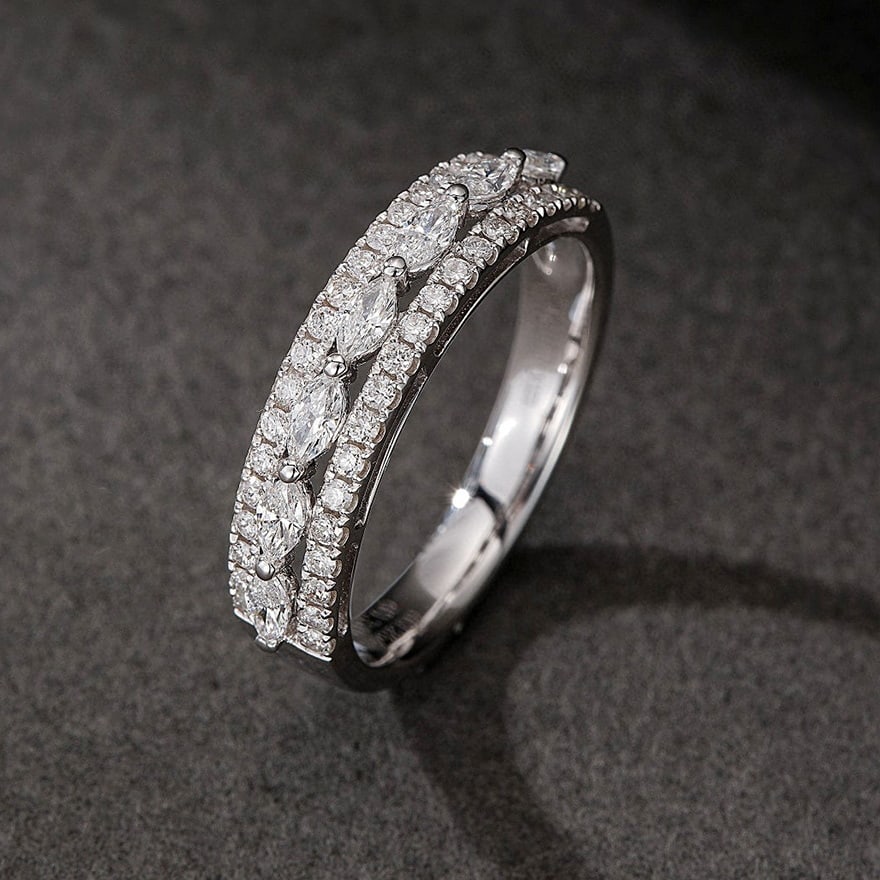 14k Gold 0.55 Ct Natural H Diamond Ring - 4