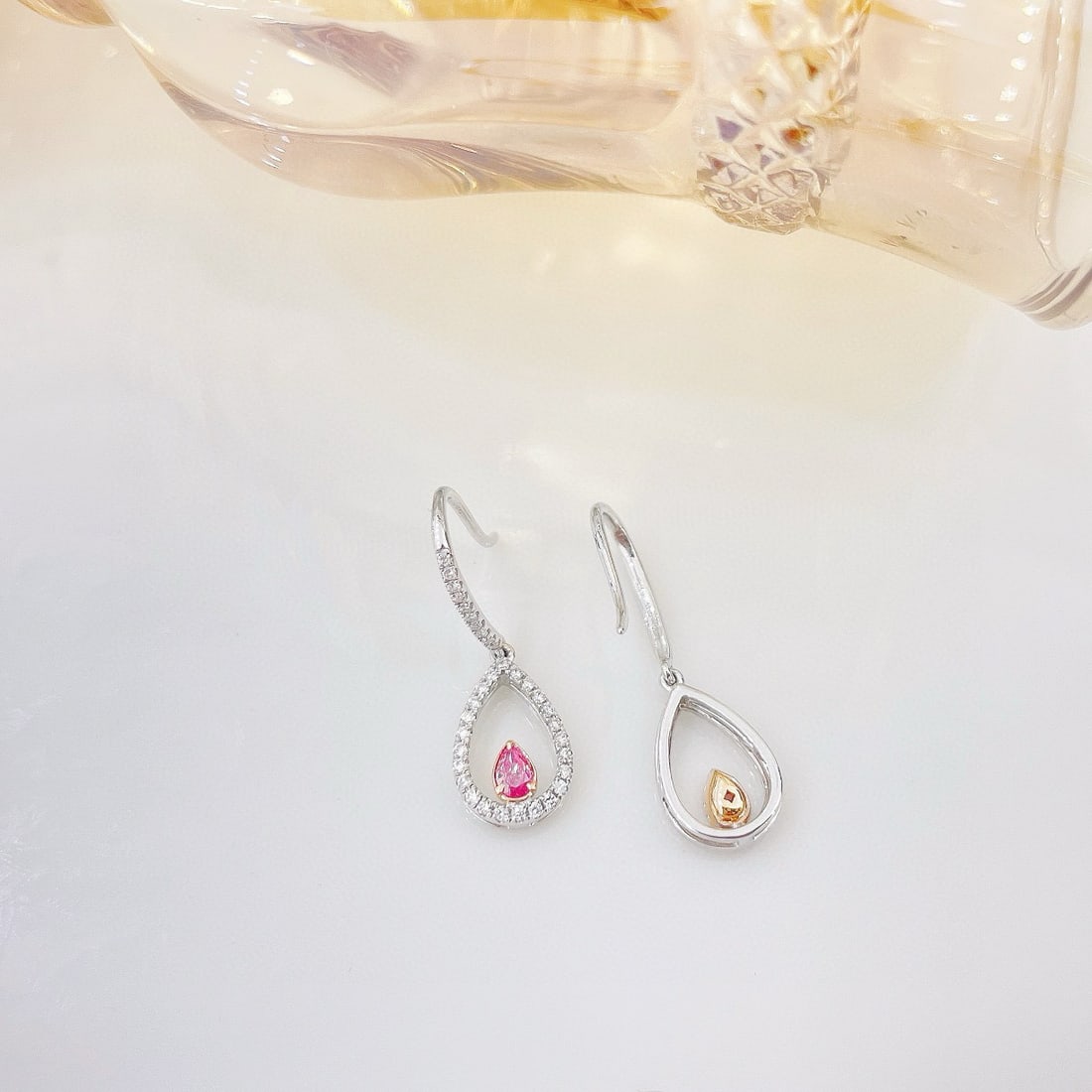 14k Gold 0.36 Ctw Natural Pink Diamond & Diamond Earrings - 4