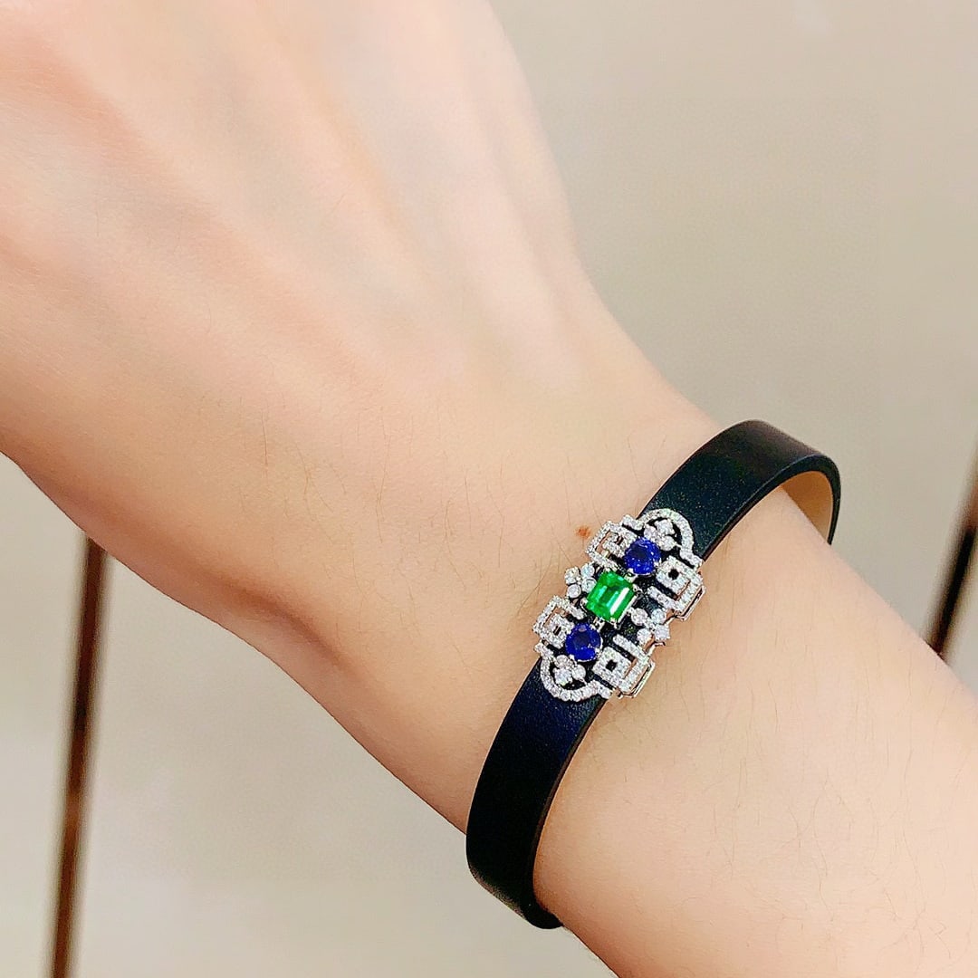 14k Gold 0.82 Ctw Vivid Green Natural Emerald & Sapphire Bangle/pendant( Without Chain ) - 4