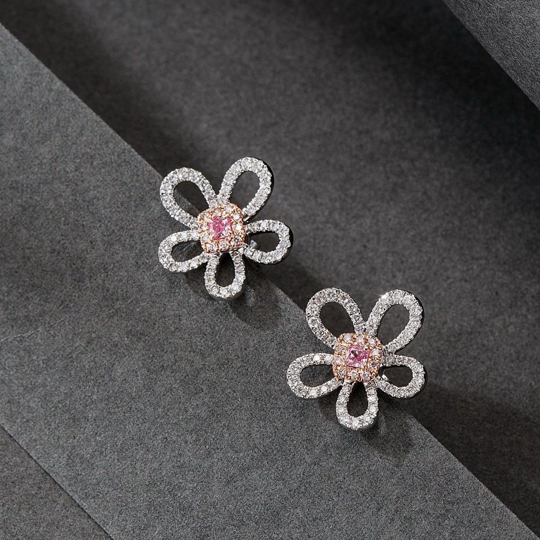 14k Gold 0.52 Ctw Natural Pink Diamond & Diamond Earrings: Ref:230973028 // gold content:14k gold // main gemstone:pink diamond // shape:cushion // carat weight:0. 12ct // color:pink // treatment:natural // // adjacent gemstone 2 : diamond // shape:round // c