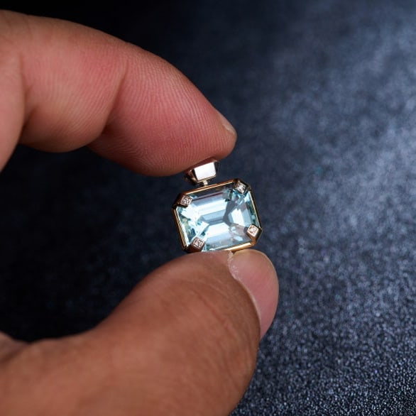 14k Gold 4.29 Ct Natural Aquamarine & Diamond Pendant( Without Chain ) - 5