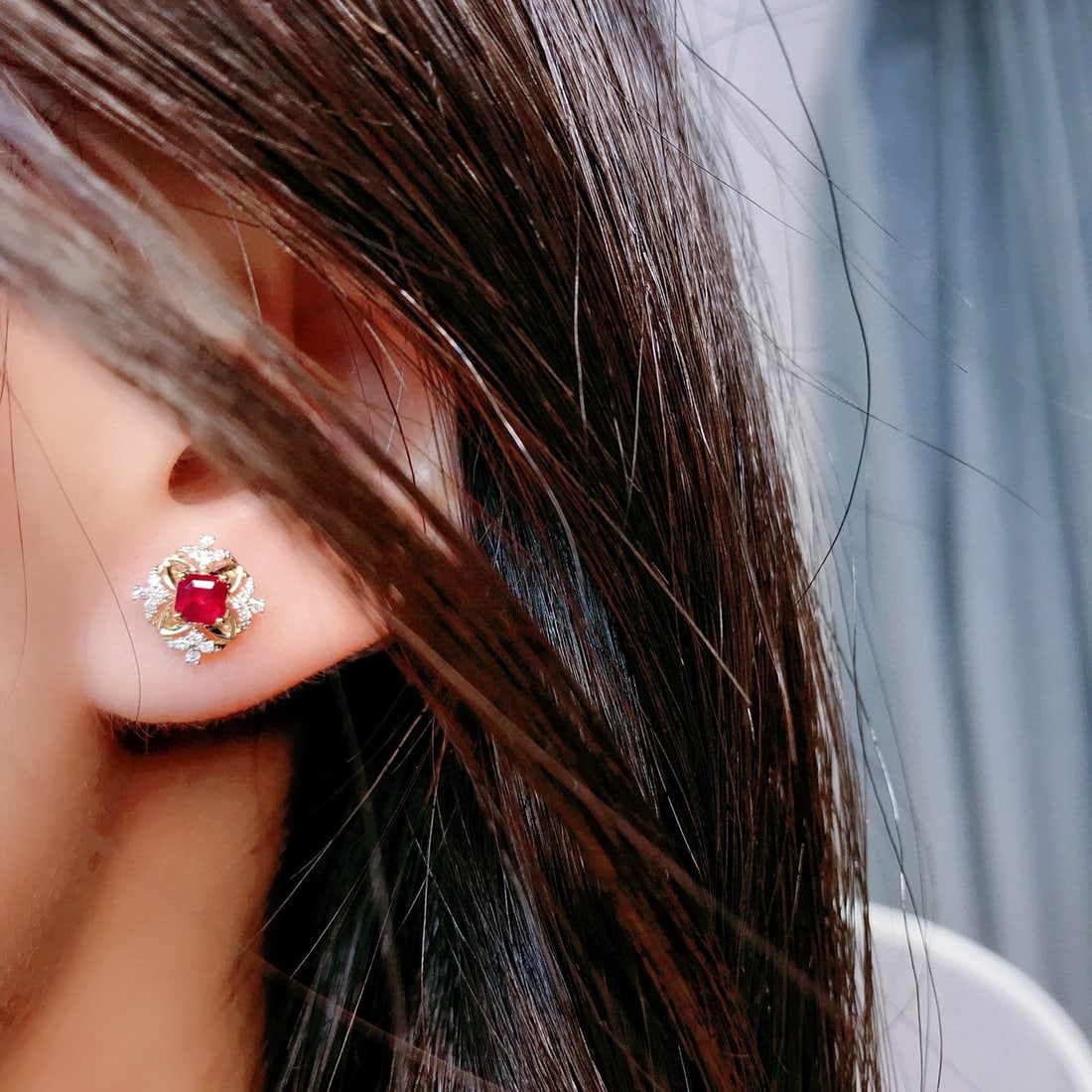 14k Gold 0.70 Ctw Natural Ruby & Sapphire & Diamond Earrings - 4