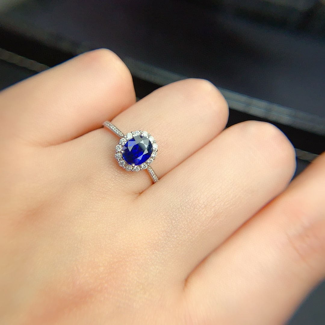 14k Gold 1.25 Ct Natural Sapphire & Diamond Ring - 7