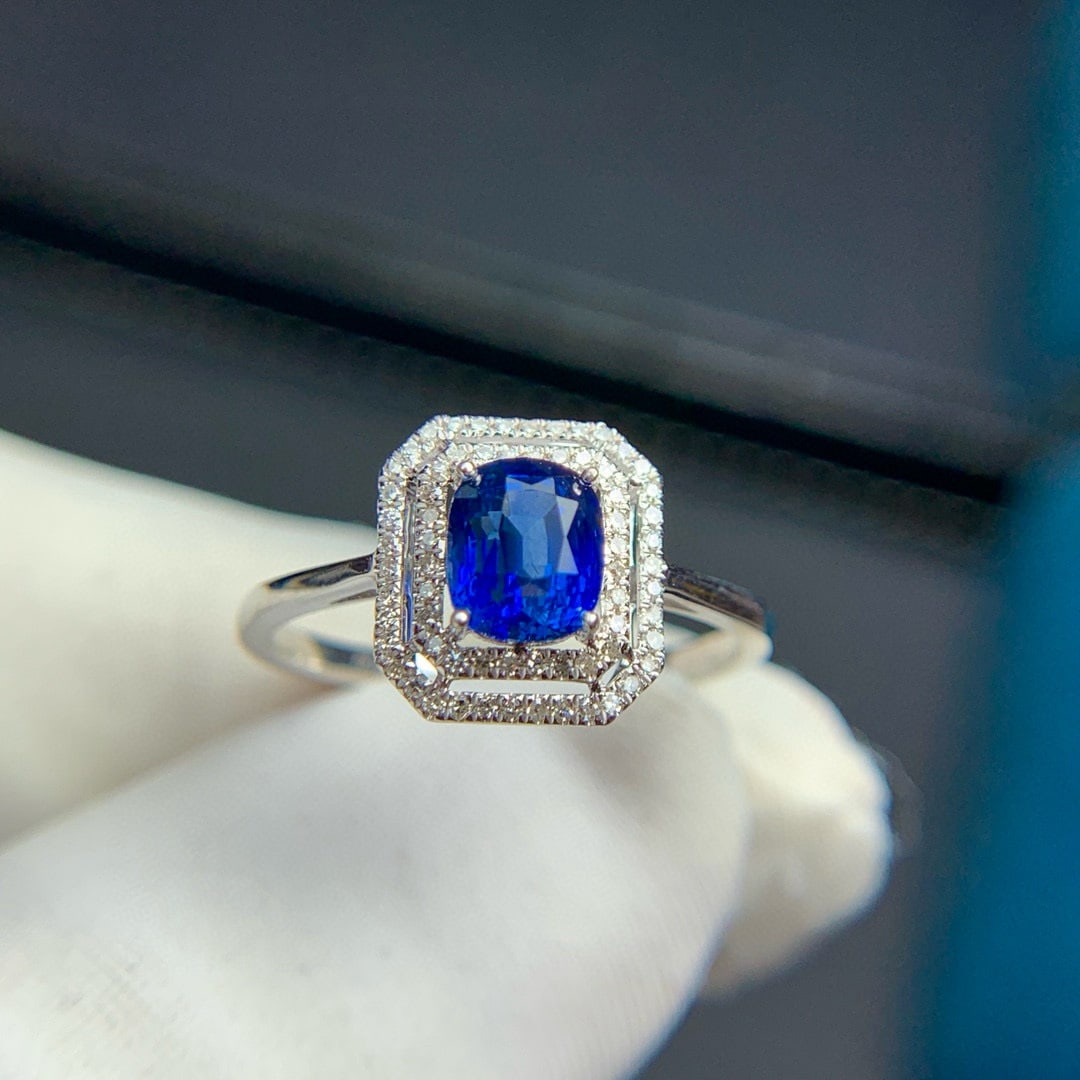 14k Gold 1.09 Ct Vivid Blue Natural Sapphire & Diamond Ring - 3