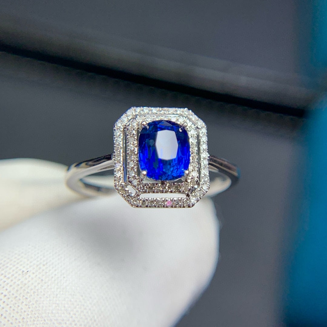 14k Gold 1.09 Ct Vivid Blue Natural Sapphire & Diamond Ring - 4