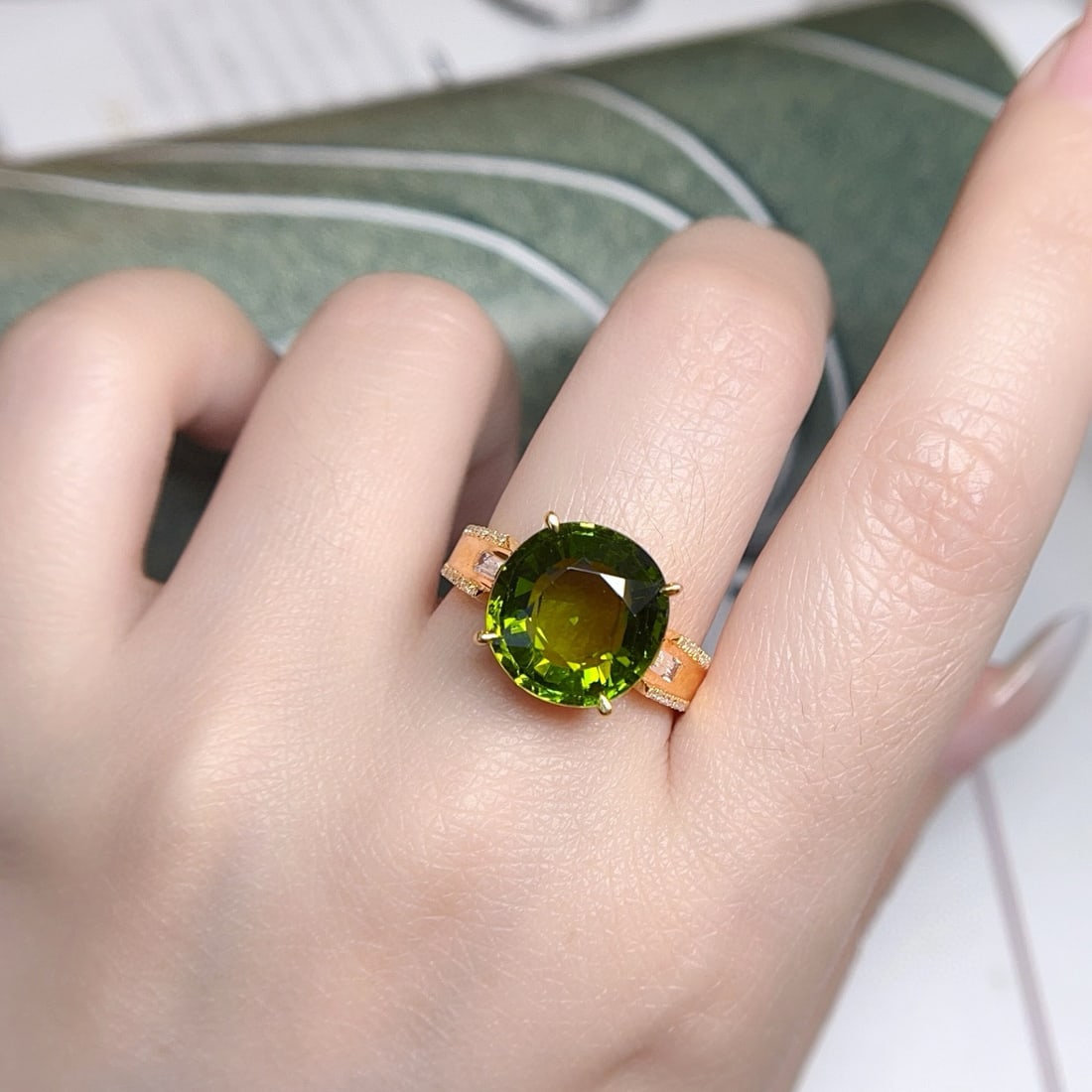 14k Gold 7.00 Ct Natural Tourmaline & Diamond & Sapphire Ring - 2
