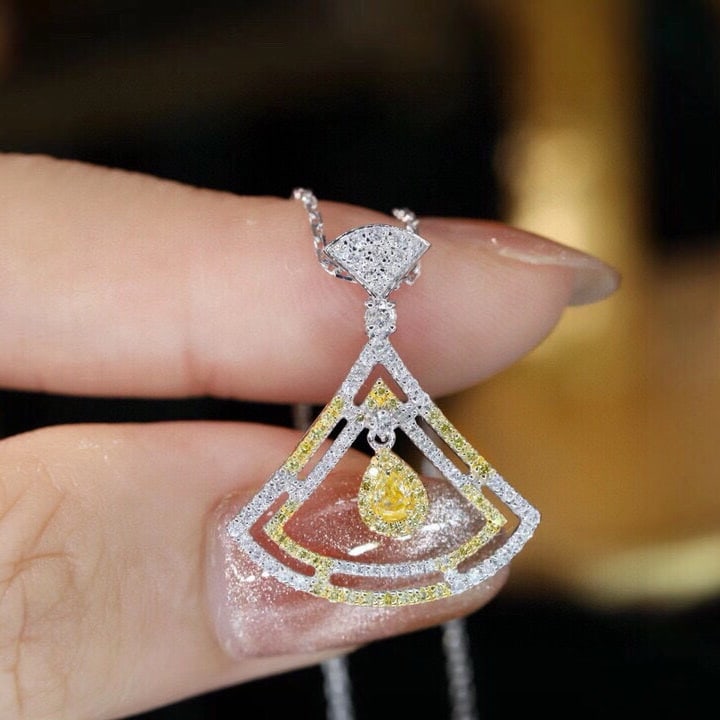 14k Gold 0.56 Ct Natural Color Diamond Necklace - 6