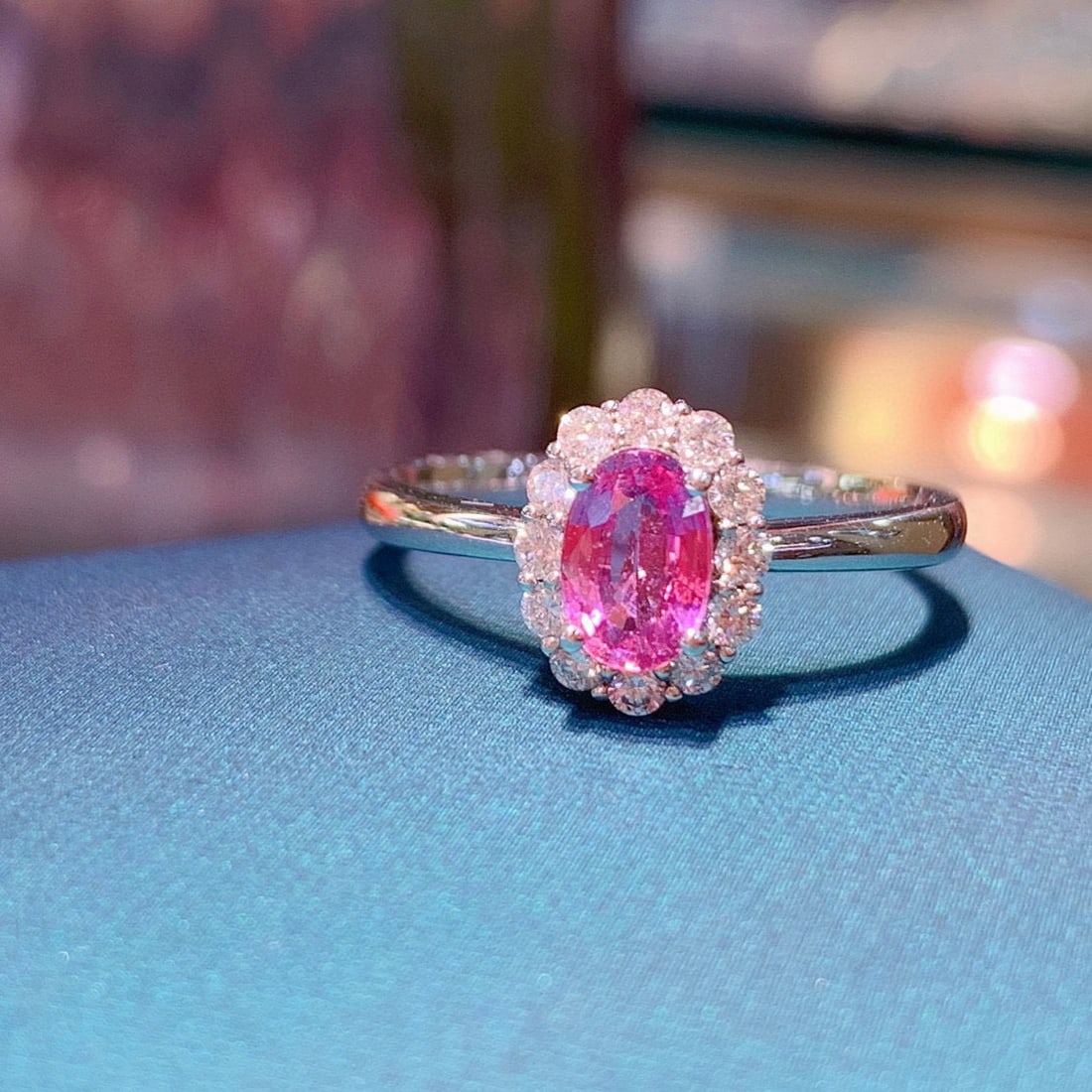 14k Gold 1.14 Ctw Natural Padparadscha Sapphire & Diamond Ring - 3