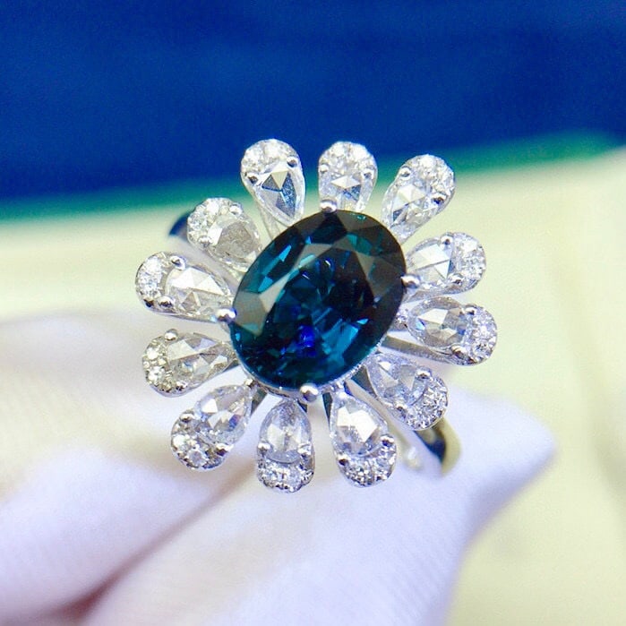 14k Gold 2.64 Ctw Natural Sapphire & Diamond Ring - 3