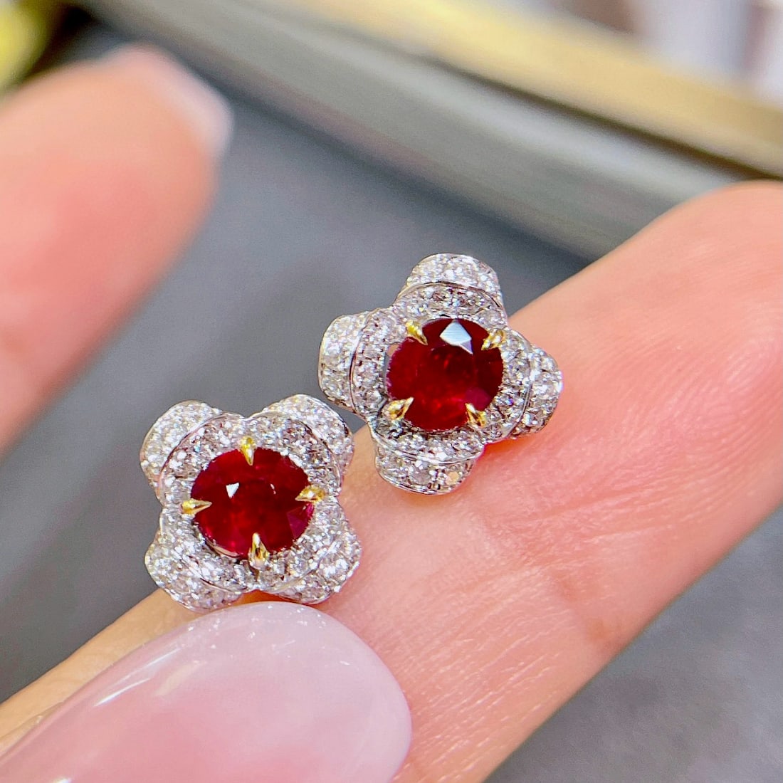14k Gold 1.5 Ctw Natural Ruby & Diamond Earrings - 3
