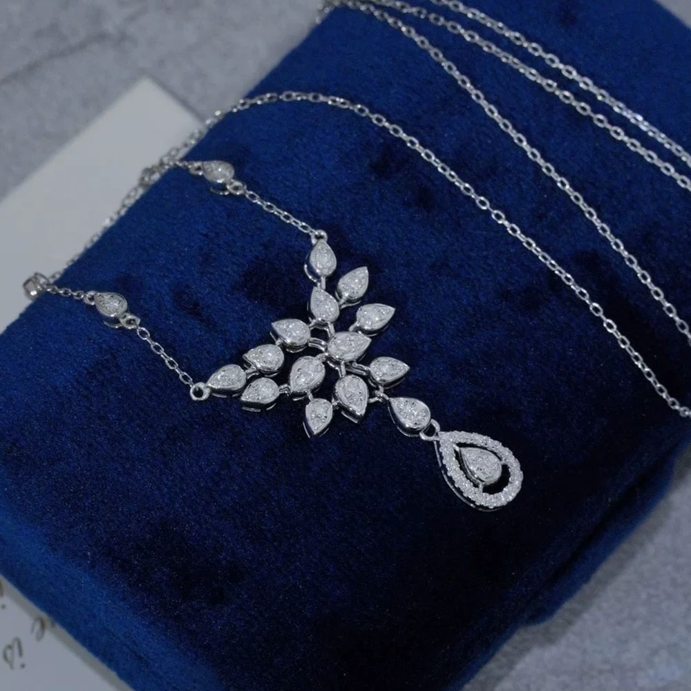 14k Gold 0.7 Ct Natural H Diamond Necklace - 2