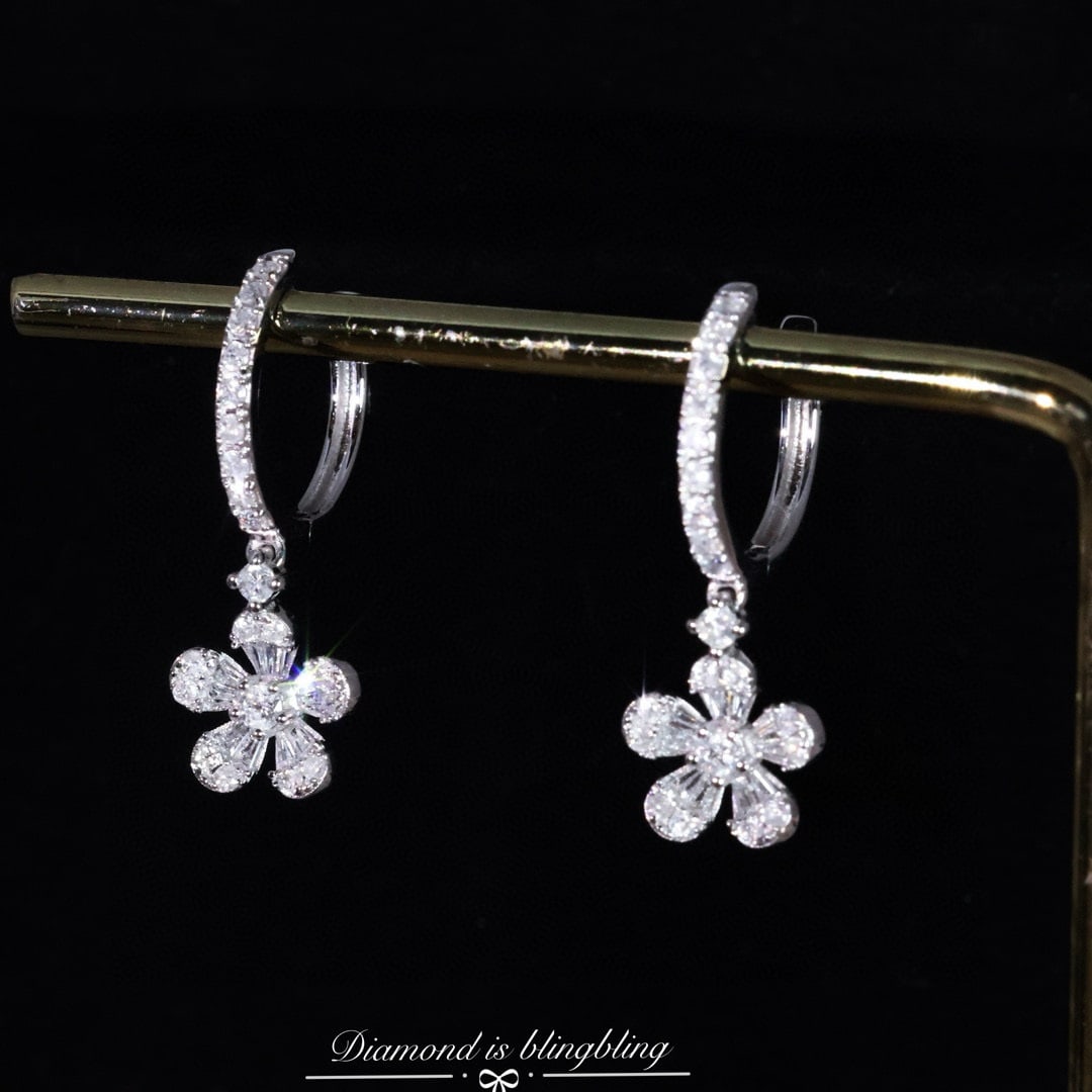 14k Gold 0.66 Ct Natural H Diamond Earrings - 2