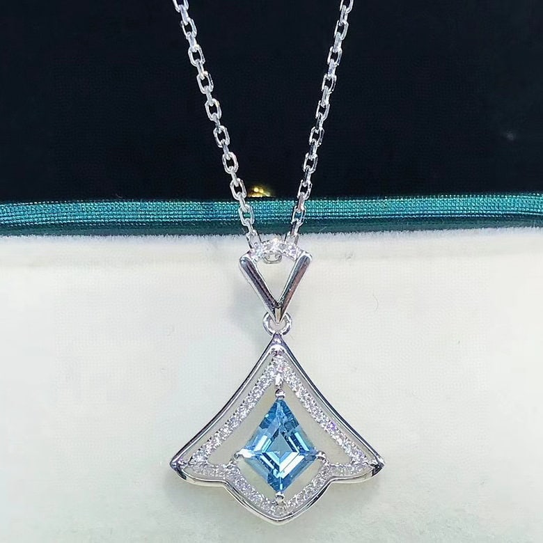 14k Gold 0.60 Ctw Natural Aquamarine & Diamond Pendant( Without Chain ) - 3