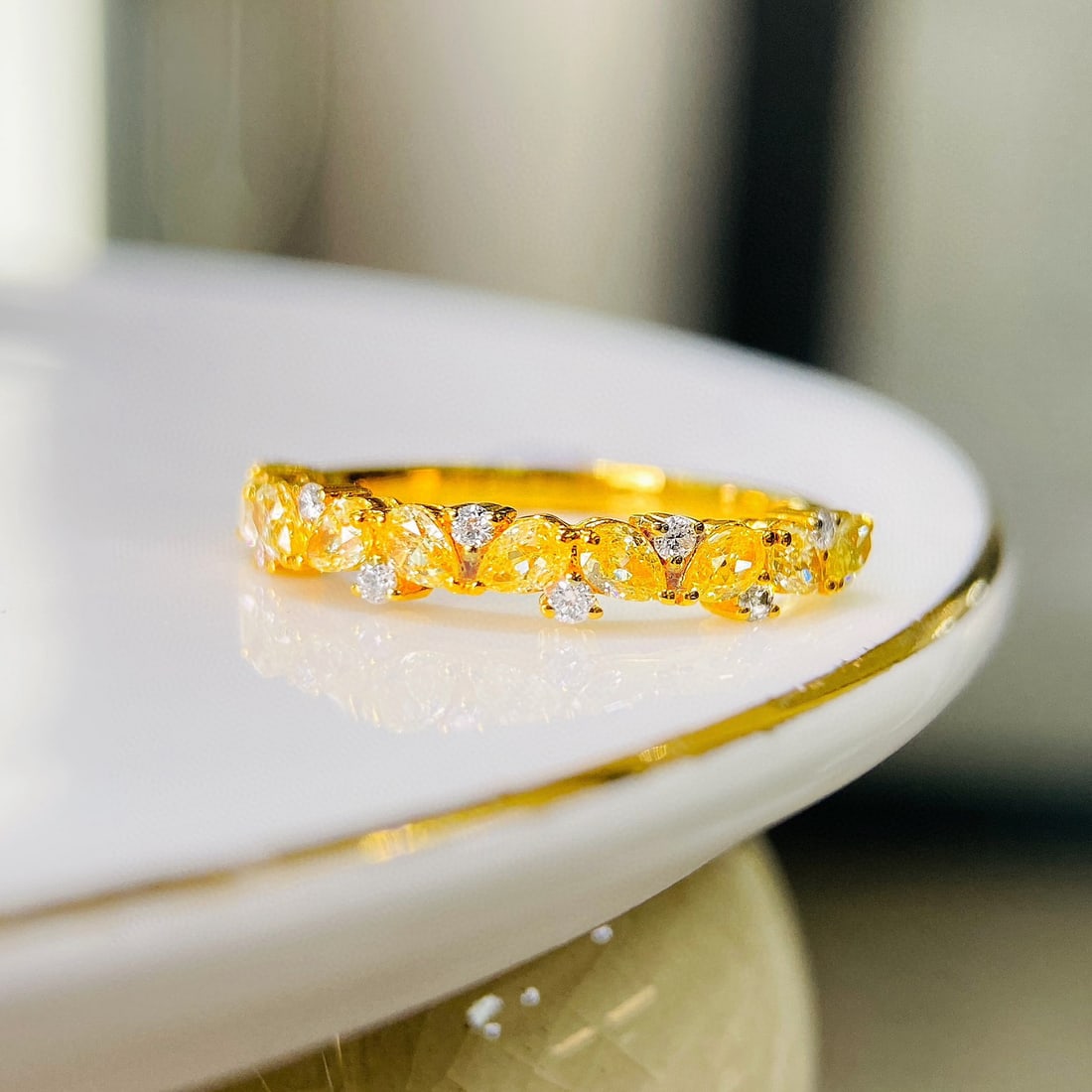 14k Gold 0.79 Ctw Natural Yellow Diamond & Diamond Ring: Ref:230973181 // gold content:14k gold // ring size:7. 25us // // main gemstone:yellow diamond // shape:pear // carat weight:0. 69ct // color:yellow // treatment:natural // // adjacent gemstone 2 :