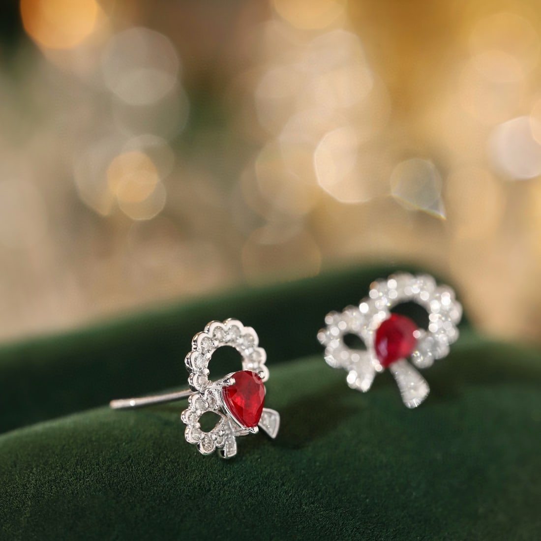 14k Gold 0.8 Ctw Vivid Red Natural Ruby & Diamond Earrings - 5